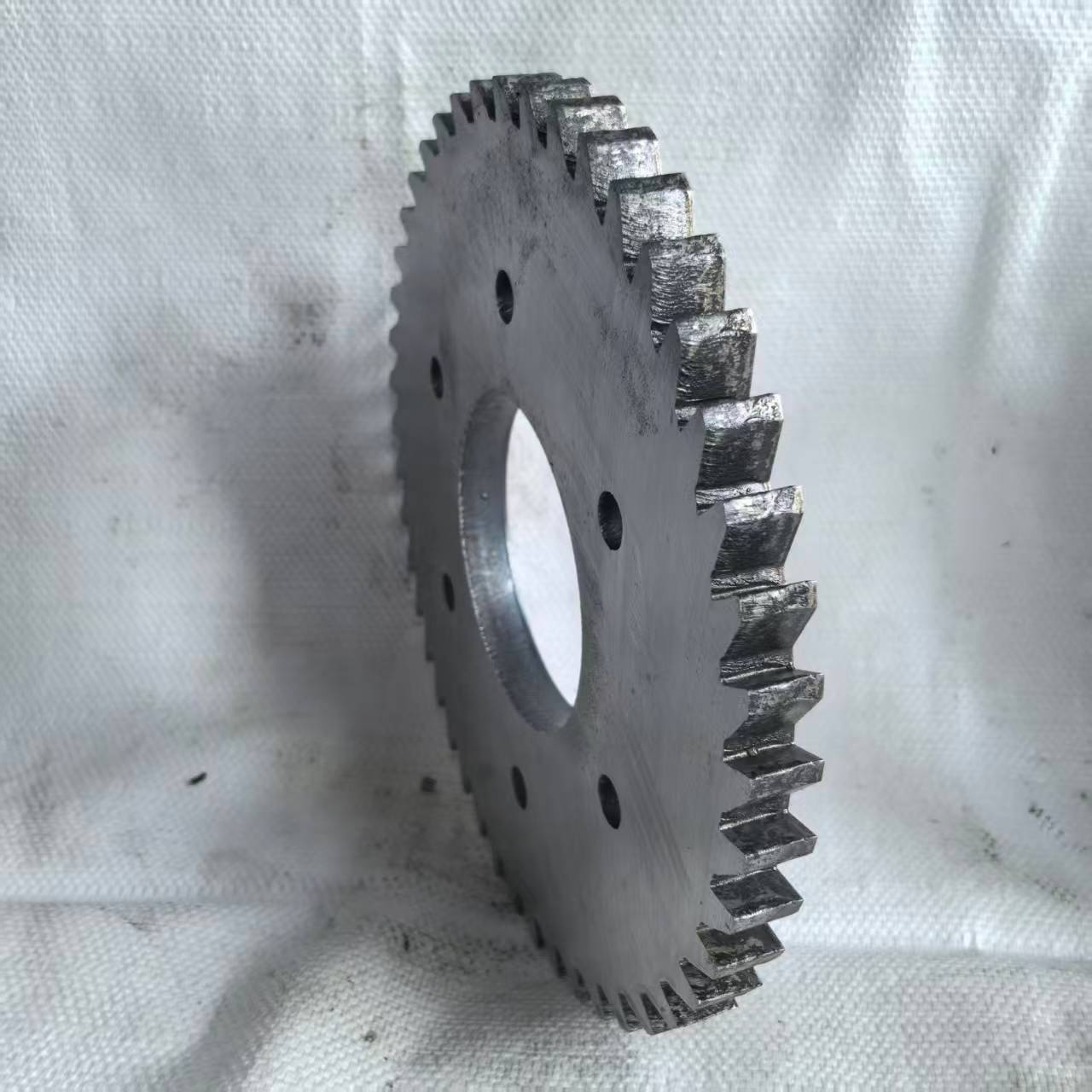 Hvilke fordeler får du fra Xinzhe Tools, en dedikert produsent av gummiknekkerblad?